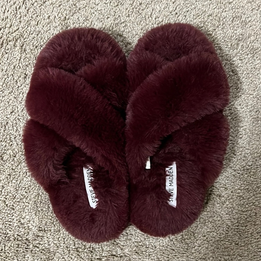 STEVE MADDEN  slippers 7/8